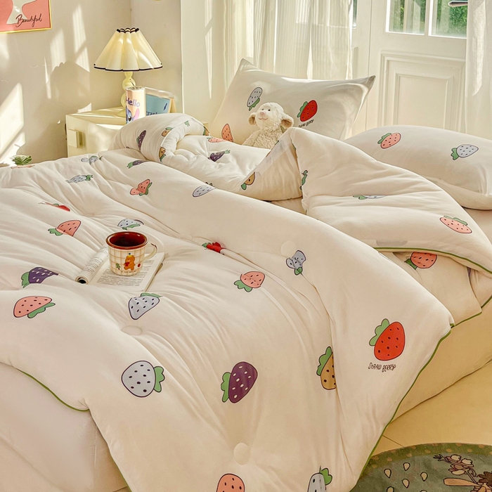 91家纺网 家纺一手货源 找家纺 （总）小叮当家纺仓储工厂店 2026新款（全花型全花型大货 不断货）宝宝被子豆豆绒牛奶针织棉被子儿童被子豆豆被大豆被春秋被秋冬被