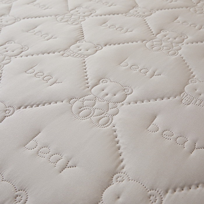 91家纺网 家纺一手货源 找家纺 （总）LIFE.丽芙 2025新款磨毛单件超声波小熊夹棉防水床笠三件套