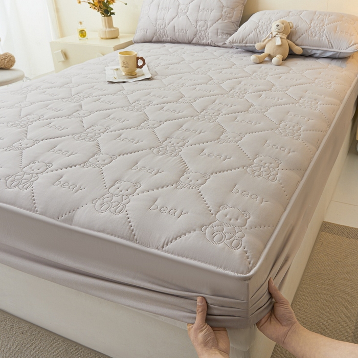 LIFE.丽芙 2025新款磨毛单件超声波小熊夹棉防水床笠三件套 小熊防水夹棉床笠-山灰