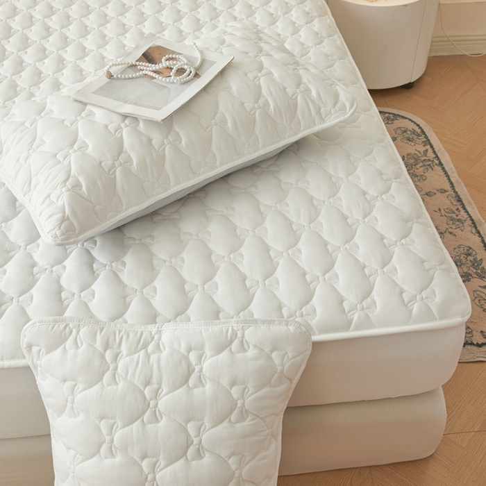 91家纺网 家纺一手货源 找家纺 LIFE.丽芙 2025新款水洗原棉单件蝴蝶结绗缝夹棉床笠三件套 蝴蝶结床笠-象牙白