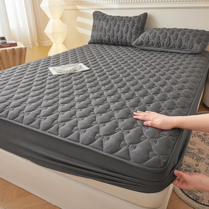 91家纺网 家纺一手货源 找家纺 LIFE.丽芙 2025新款水洗原棉单件蝴蝶结绗缝夹棉床笠三件套 蝴蝶结床笠-高级灰