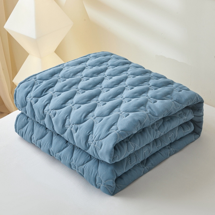 91家纺网 家纺一手货源 找家纺 LIFE.丽芙 2025新款水洗原棉单件蝴蝶结绗缝夹棉床笠三件套 蝴蝶结床笠-宾利蓝