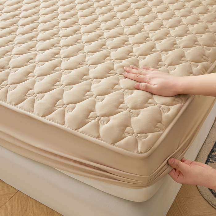 91家纺网 家纺一手货源 找家纺 LIFE.丽芙 2025新款水洗原棉单件蝴蝶结绗缝夹棉床笠三件套 蝴蝶结床笠-奶茶