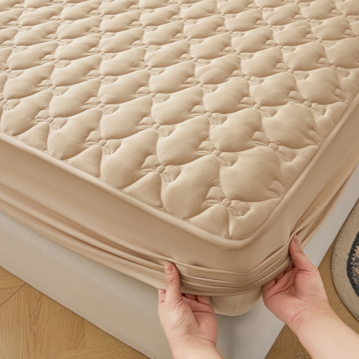 91家纺网 家纺一手货源 找家纺 LIFE.丽芙 2025新款水洗原棉单件蝴蝶结绗缝夹棉床笠三件套 蝴蝶结床笠-奶茶