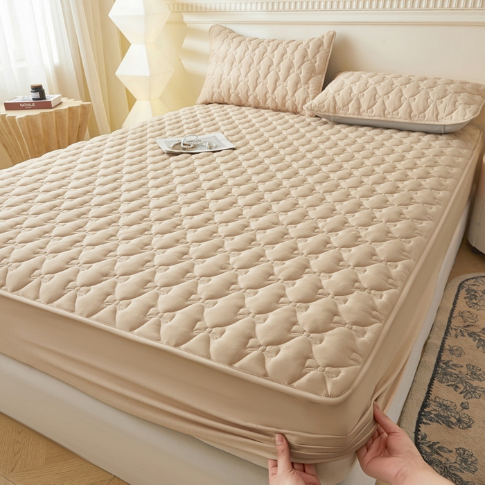 91家纺网 家纺一手货源 找家纺 LIFE.丽芙 2025新款水洗原棉单件蝴蝶结绗缝夹棉床笠三件套 蝴蝶结床笠-奶茶