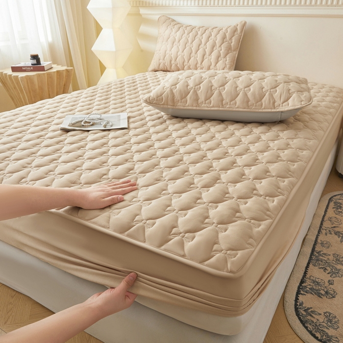 91家纺网 家纺一手货源 找家纺 LIFE.丽芙 2025新款水洗原棉单件蝴蝶结绗缝夹棉床笠三件套 蝴蝶结床笠-奶茶