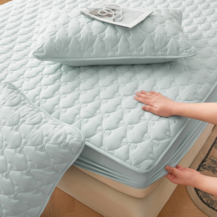 91家纺网 家纺一手货源 找家纺 LIFE.丽芙 2025新款水洗原棉单件蝴蝶结绗缝夹棉床笠三件套 蝴蝶结床笠-天空蓝