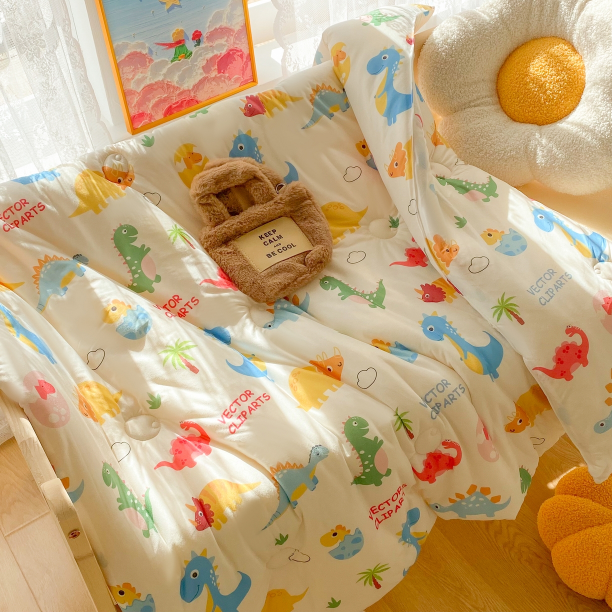 91家纺网 家纺一手货源 找家纺 小叮当家纺仓储工厂店 2026新款（全花型全花型大货 不断货）宝宝被子豆豆绒牛奶针织棉被子儿童被子豆豆被大豆被春秋被秋冬被 牛奶针织被-恐龙萌游记