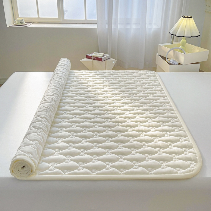 91家纺网 家纺一手货源 找家纺 LIFE.丽芙 2025新款水洗原棉单件蝴蝶结绗缝夹棉床褥垫子三件套 蝴蝶结床褥垫-象牙白