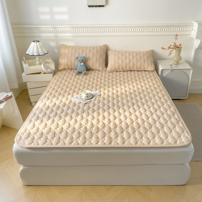 91家纺网 家纺一手货源 找家纺 LIFE.丽芙 2025新款水洗原棉单件蝴蝶结绗缝夹棉床褥垫子三件套 蝴蝶结床褥垫-奶茶