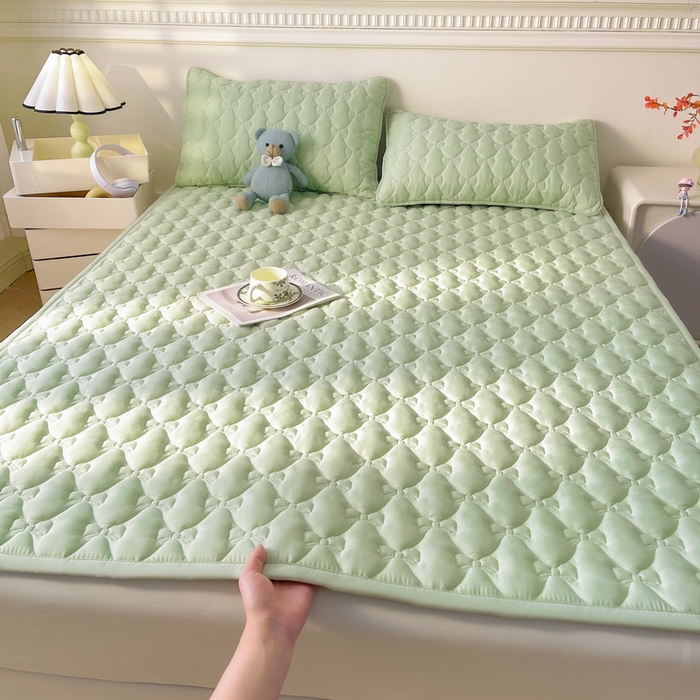 91家纺网 家纺一手货源 找家纺 LIFE.丽芙 2025新款水洗原棉单件蝴蝶结绗缝夹棉床褥垫子三件套 蝴蝶结床褥垫-松石绿