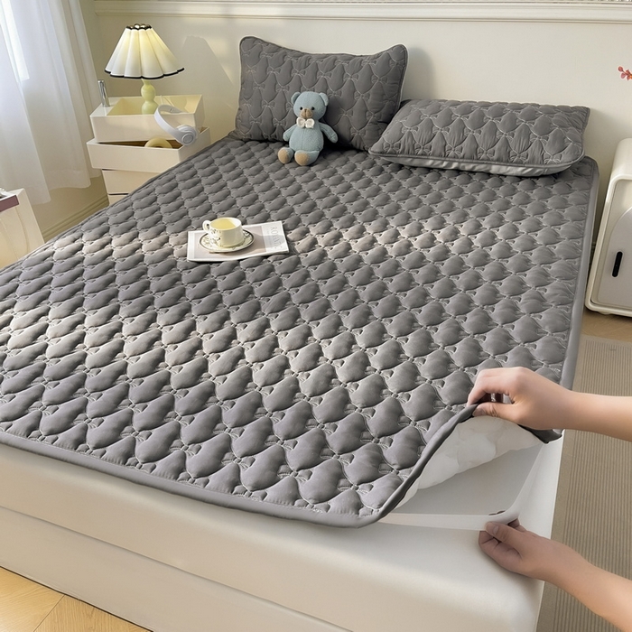 91家纺网 家纺一手货源 找家纺 LIFE.丽芙 2025新款水洗原棉单件蝴蝶结绗缝夹棉床褥垫子三件套 蝴蝶结床褥垫-高级灰