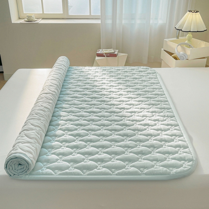 91家纺网 家纺一手货源 找家纺 LIFE.丽芙 2025新款水洗原棉单件蝴蝶结绗缝夹棉床褥垫子三件套 蝴蝶结床褥垫-天空蓝