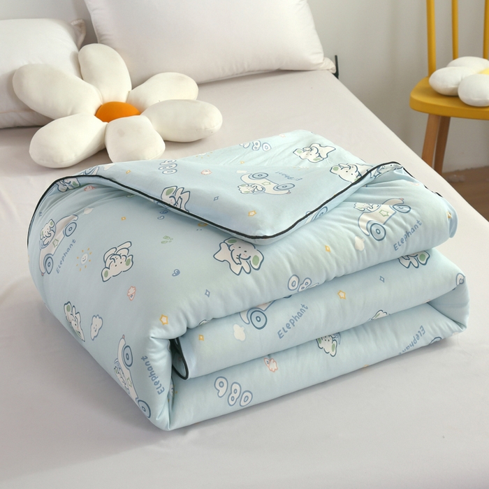 91家纺网 家纺一手货源 找家纺 小叮当家纺仓储工厂店 2026新款（全花型全花型大货 不断货）宝宝被子豆豆绒牛奶针织棉被子儿童被子豆豆被大豆被春秋被秋冬被 汽车小熊【A类针织棉面料母婴可用】