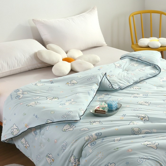 91家纺网 家纺一手货源 找家纺 小叮当家纺仓储工厂店 2026新款（全花型全花型大货 不断货）宝宝被子豆豆绒牛奶针织棉被子儿童被子豆豆被大豆被春秋被秋冬被 汽车小熊【A类针织棉面料母婴可用】