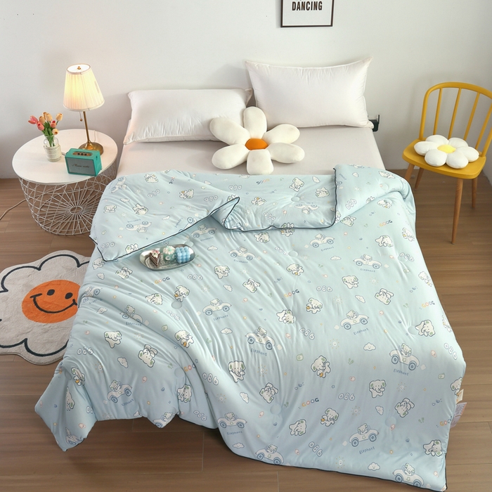 91家纺网 家纺一手货源 找家纺 小叮当家纺仓储工厂店 2026新款（全花型全花型大货 不断货）宝宝被子豆豆绒牛奶针织棉被子儿童被子豆豆被大豆被春秋被秋冬被 汽车小熊【A类针织棉面料母婴可用】