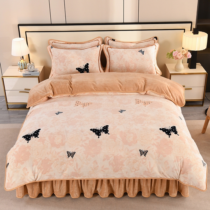 91家纺网 家纺一手货源 找家纺 （总）仟岸家纺 2025新款高克重床裙款印花牛奶绒四件套