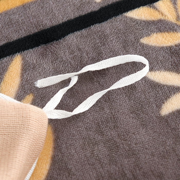 91家纺网 家纺一手货源 找家纺 仟岸家纺 2025新款高克重床裙款印花牛奶绒四件套 秋意浓