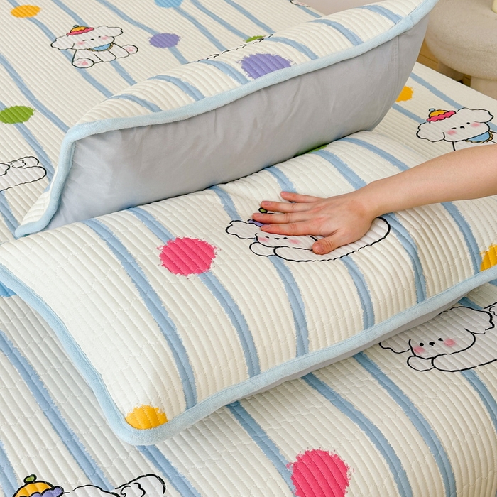 91家纺网 家纺一手货源 找家纺 LIFE.丽芙 2025新款A类四季可用A版全棉数码印花B版牛奶绒单件夹棉炕盖床盖三件套 床盖-乖狗狗