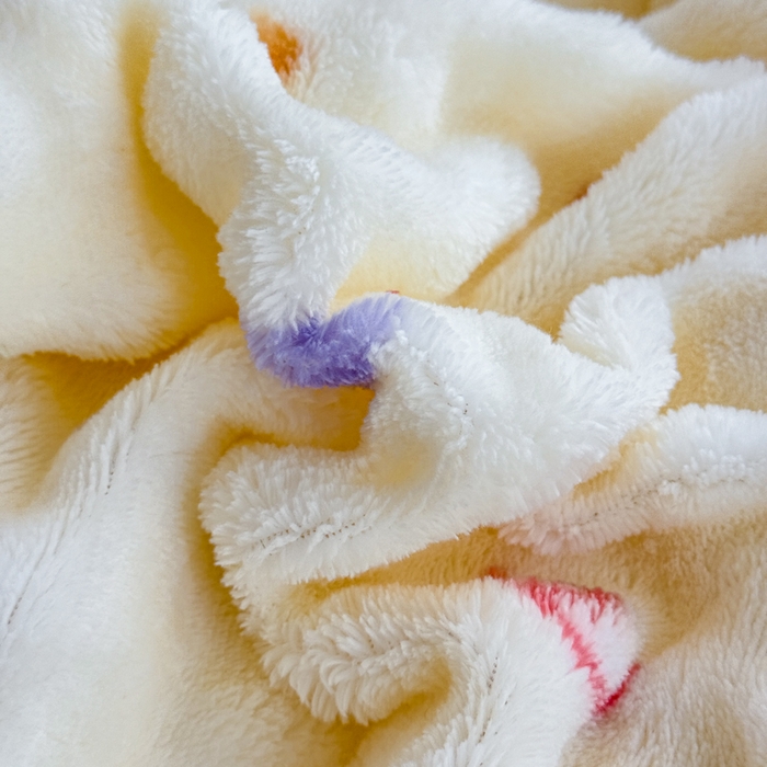 91家纺网 家纺一手货源 找家纺 仟岸家纺 2025新款泡泡绒印花四件套 幻月