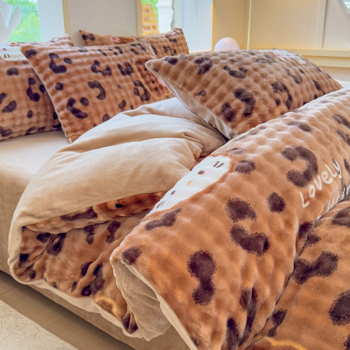 91家纺网 家纺一手货源 找家纺 （总）仟岸家纺 2025新款泡泡绒印花四件套