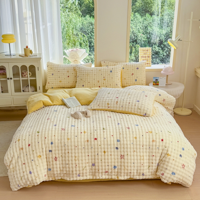 91家纺网 家纺一手货源 找家纺 仟岸家纺 2025新款泡泡绒印花四件套 幻月