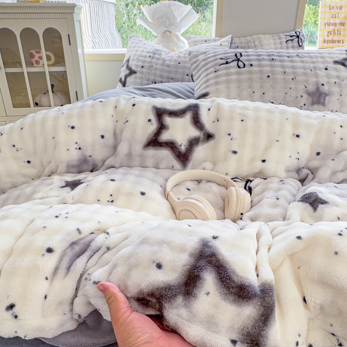 91家纺网 家纺一手货源 找家纺 仟岸家纺 2025新款泡泡绒印花四件套 幻星