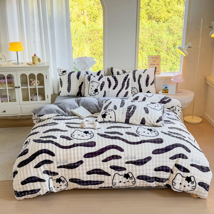 91家纺网 家纺一手货源 找家纺 仟岸家纺 2025新款泡泡绒印花四件套 奶猫