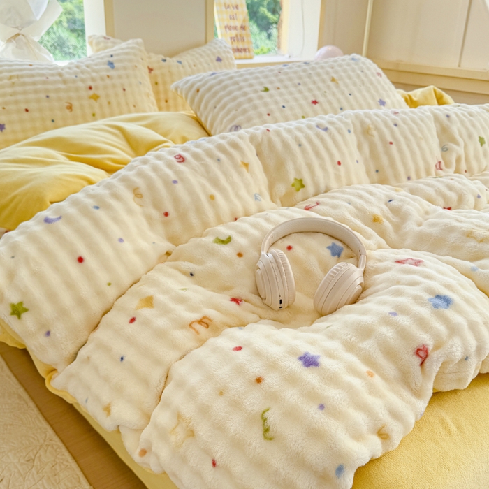 91家纺网 家纺一手货源 找家纺 （总）仟岸家纺 2025新款泡泡绒印花四件套