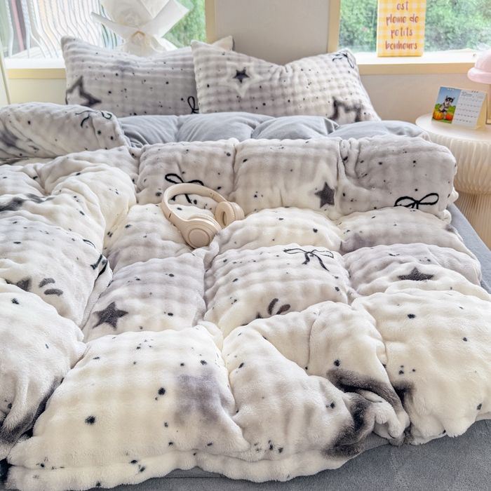 91家纺网 家纺一手货源 找家纺 仟岸家纺 2025新款泡泡绒印花四件套 幻星