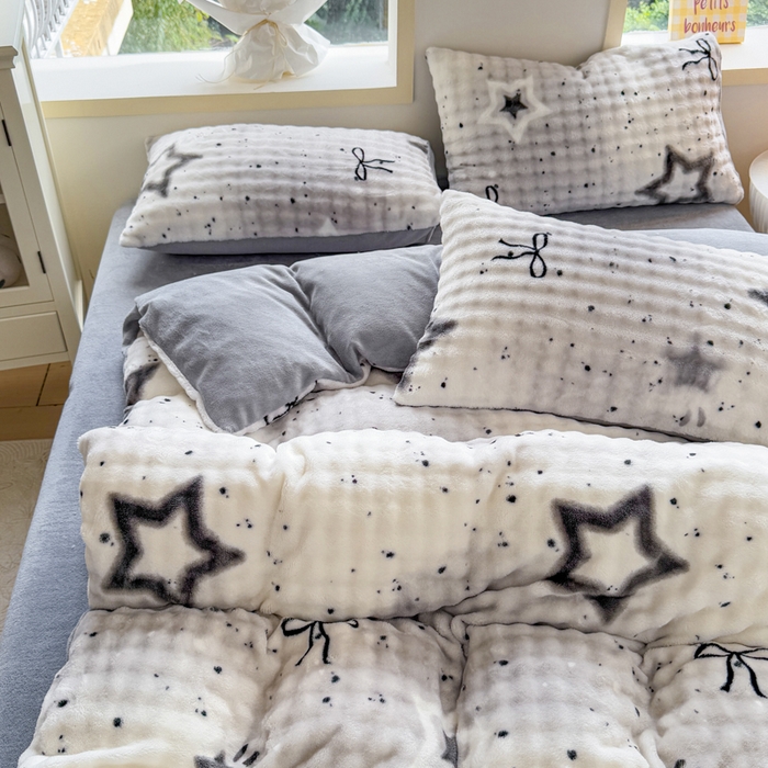 91家纺网 家纺一手货源 找家纺 仟岸家纺 2025新款泡泡绒印花四件套 幻星