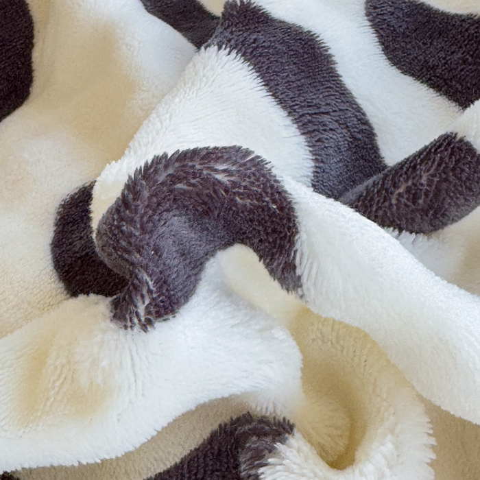 91家纺网 家纺一手货源 找家纺 仟岸家纺 2025新款泡泡绒印花四件套 奶猫