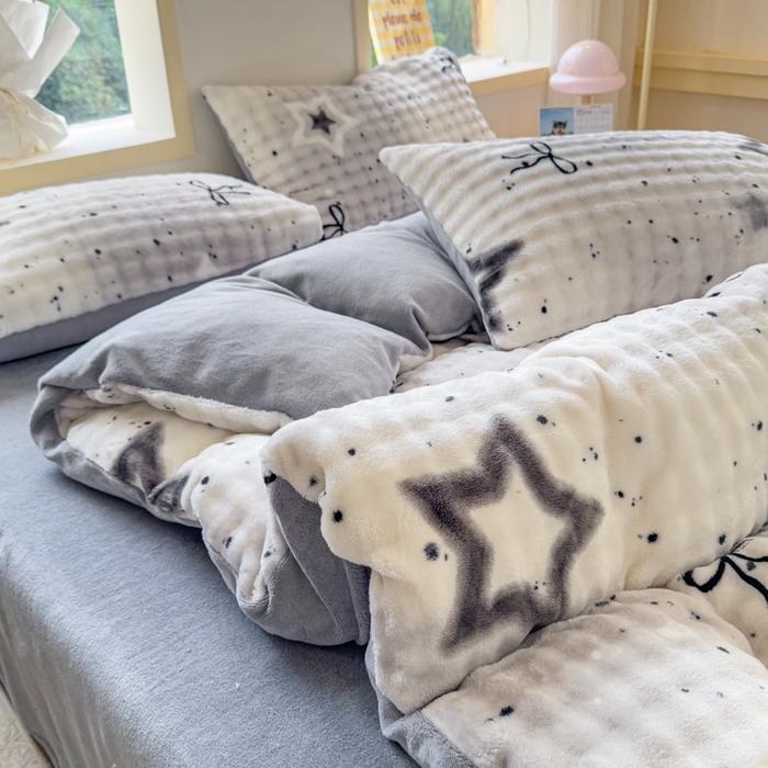 91家纺网 家纺一手货源 找家纺 仟岸家纺 2025新款泡泡绒印花四件套 幻星