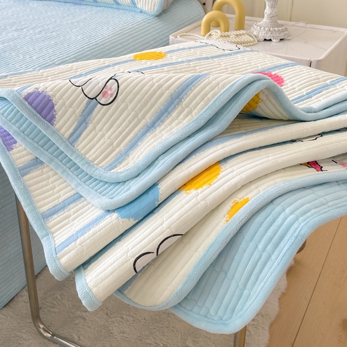 91家纺网 家纺一手货源 找家纺 LIFE.丽芙 2025新款A类四季可用A版全棉数码印花B版牛奶绒单件夹棉炕盖床盖三件套 床盖-乖狗狗