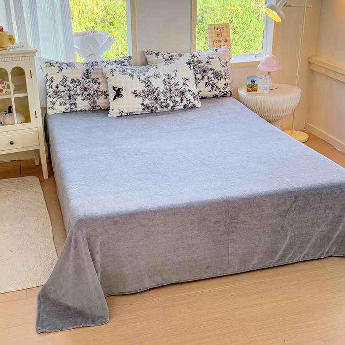 91家纺网 家纺一手货源 找家纺 仟岸家纺 2025新款泡泡绒印花四件套 蝴蝶纷飞