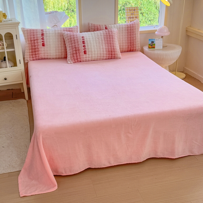 91家纺网 家纺一手货源 找家纺 仟岸家纺 2025新款泡泡绒印花四件套 高达粉