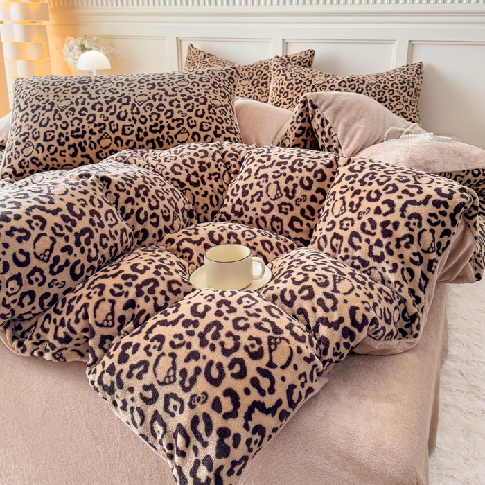 91家纺网 家纺一手货源 找家纺 （总）仟岸家纺 2025新款牛奶绒印花四件套