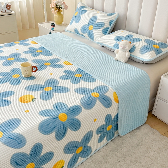 91家纺网 家纺一手货源 找家纺 LIFE.丽芙 2025新款A类四季可用A版全棉数码印花B版牛奶绒单件夹棉炕盖床盖三件套 床盖-向阳花