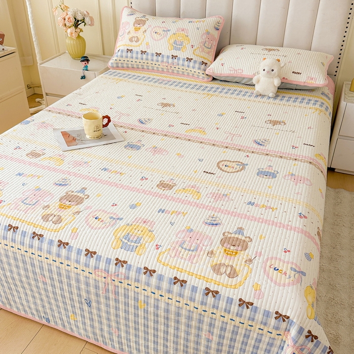 91家纺网 家纺一手货源 找家纺 LIFE.丽芙 2025新款A类四季可用A版全棉数码印花B版牛奶绒单件夹棉炕盖床盖三件套 床盖-乐园