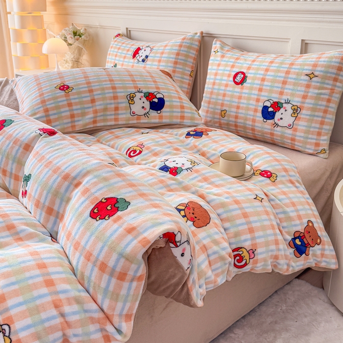 91家纺网 家纺一手货源 找家纺 仟岸家纺 2025新款牛奶绒印花四件套 草莓喵