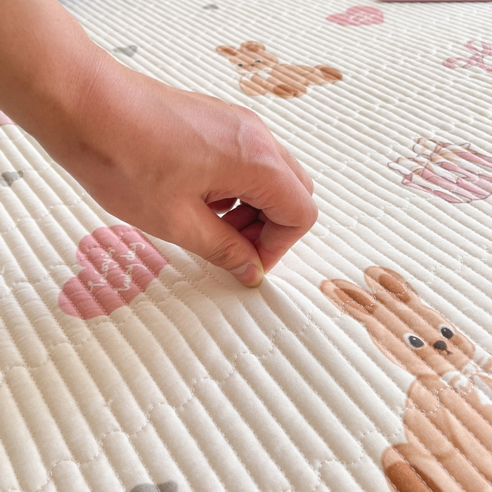 91家纺网 家纺一手货源 找家纺 LIFE.丽芙 2025新款A类四季可用A版全棉数码印花B版牛奶绒单件夹棉床褥垫三件套 床褥垫-安琪拉-粉