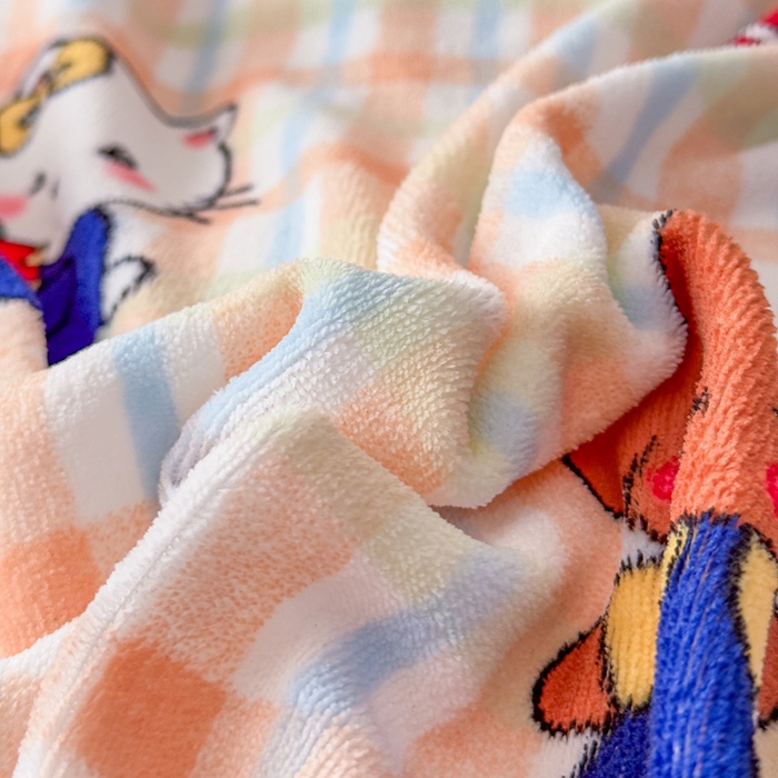 91家纺网 家纺一手货源 找家纺 仟岸家纺 2025新款牛奶绒印花四件套 草莓喵