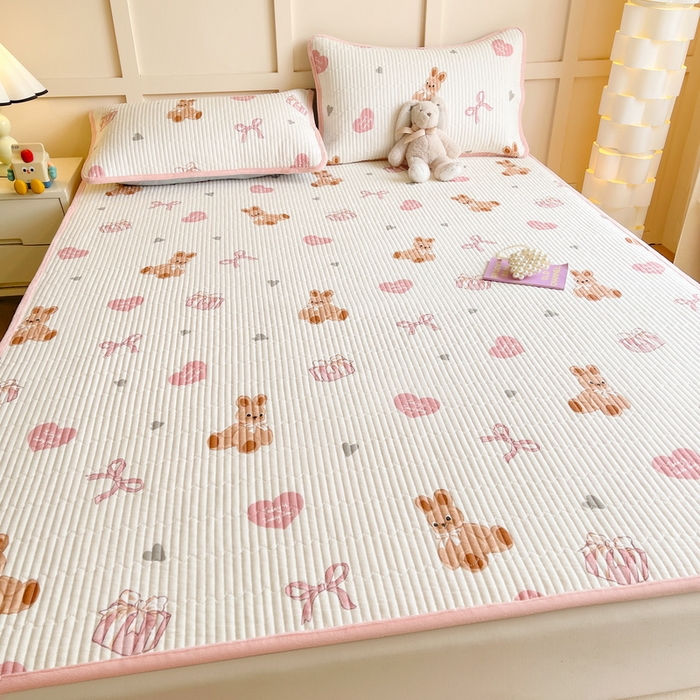 91家纺网 家纺一手货源 找家纺 LIFE.丽芙 2025新款A类四季可用A版全棉数码印花B版牛奶绒单件夹棉床褥垫三件套 床褥垫-安琪拉-粉