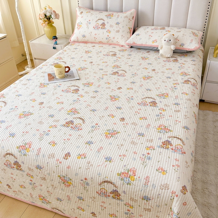 91家纺网 家纺一手货源 找家纺 LIFE.丽芙 2025新款A类四季可用A版全棉数码印花B版牛奶绒单件夹棉炕盖床盖三件套 床盖-浪漫花丛