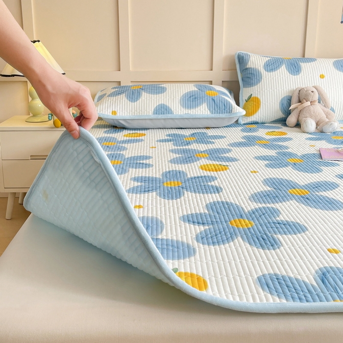 91家纺网 家纺一手货源 找家纺 LIFE.丽芙 2025新款A类四季可用A版全棉数码印花B版牛奶绒单件夹棉床褥垫三件套 床褥垫-向阳花