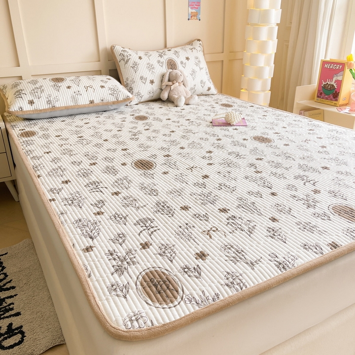 91家纺网 家纺一手货源 找家纺 LIFE.丽芙 2025新款A类四季可用A版全棉数码印花B版牛奶绒单件夹棉床褥垫三件套 床褥垫-芭提雅