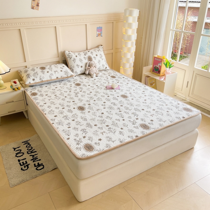 91家纺网 家纺一手货源 找家纺 LIFE.丽芙 2025新款A类四季可用A版全棉数码印花B版牛奶绒单件夹棉床褥垫三件套 床褥垫-芭提雅