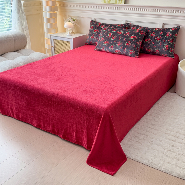 91家纺网 家纺一手货源 找家纺 仟岸家纺 2025新款牛奶绒印花四件套 花妖黑