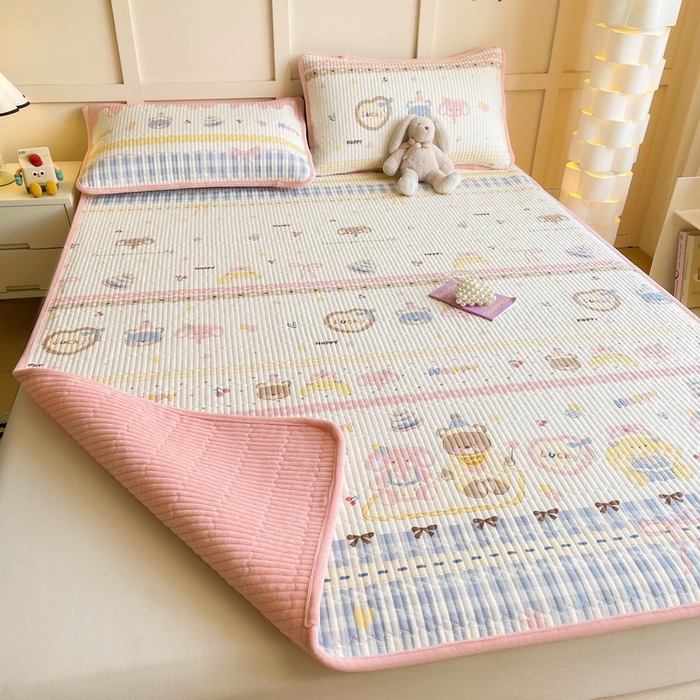 91家纺网 家纺一手货源 找家纺 LIFE.丽芙 2025新款A类四季可用A版全棉数码印花B版牛奶绒单件夹棉床褥垫三件套 床褥垫-乐园