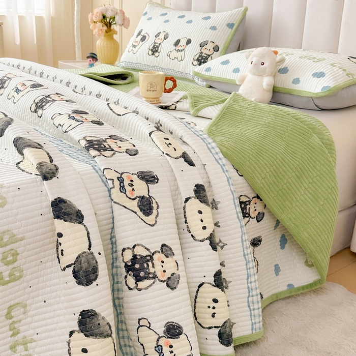 91家纺网 家纺一手货源 找家纺 LIFE.丽芙 2025新款A类四季可用A版全棉数码印花B版牛奶绒单件夹棉炕盖床盖三件套 床盖-调皮狗狗